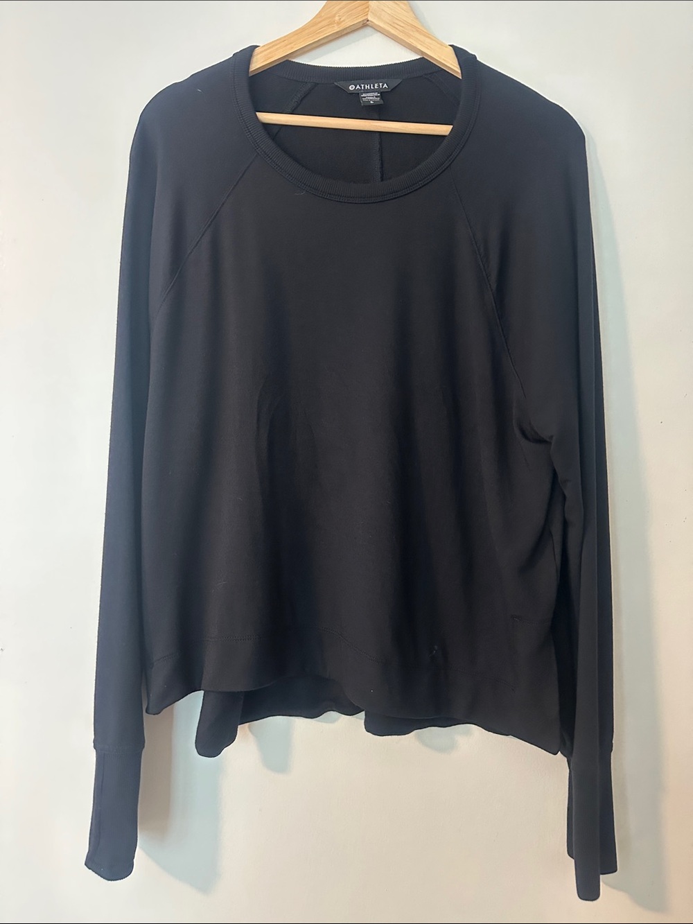 Athleta Black Long Sleeve Crew Pullover Sweatshirt